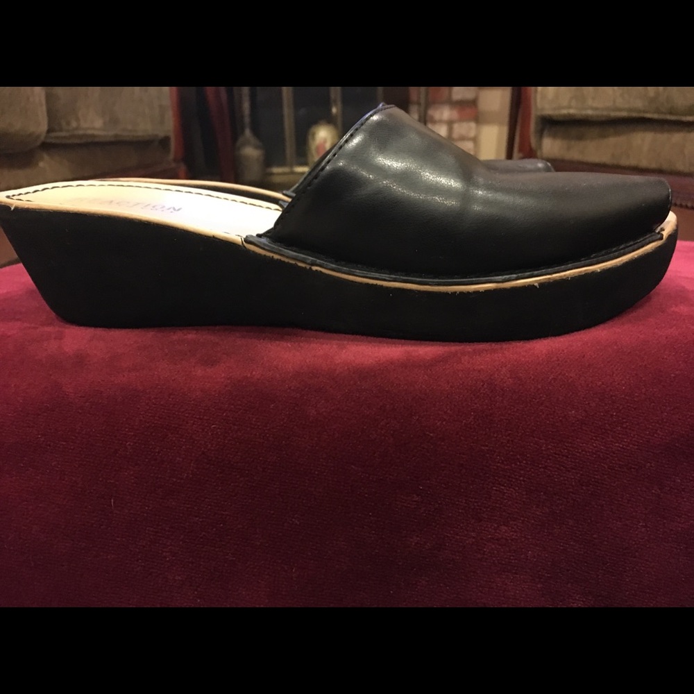 Kenneth Cole boho slip-on